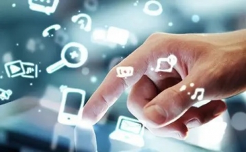 高校網站的虛擬校園建設與在線學習平臺建設